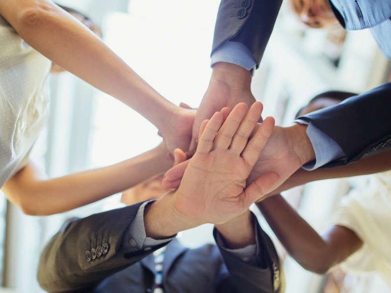 Integrating field service management software