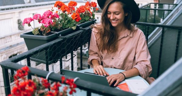 Pros and Cons of Telecommuting